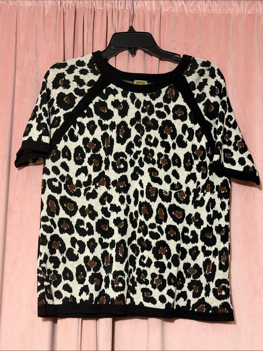 Anne Klein Leopard Print Short Sleeve Crew Sweater - Black, White & Brown